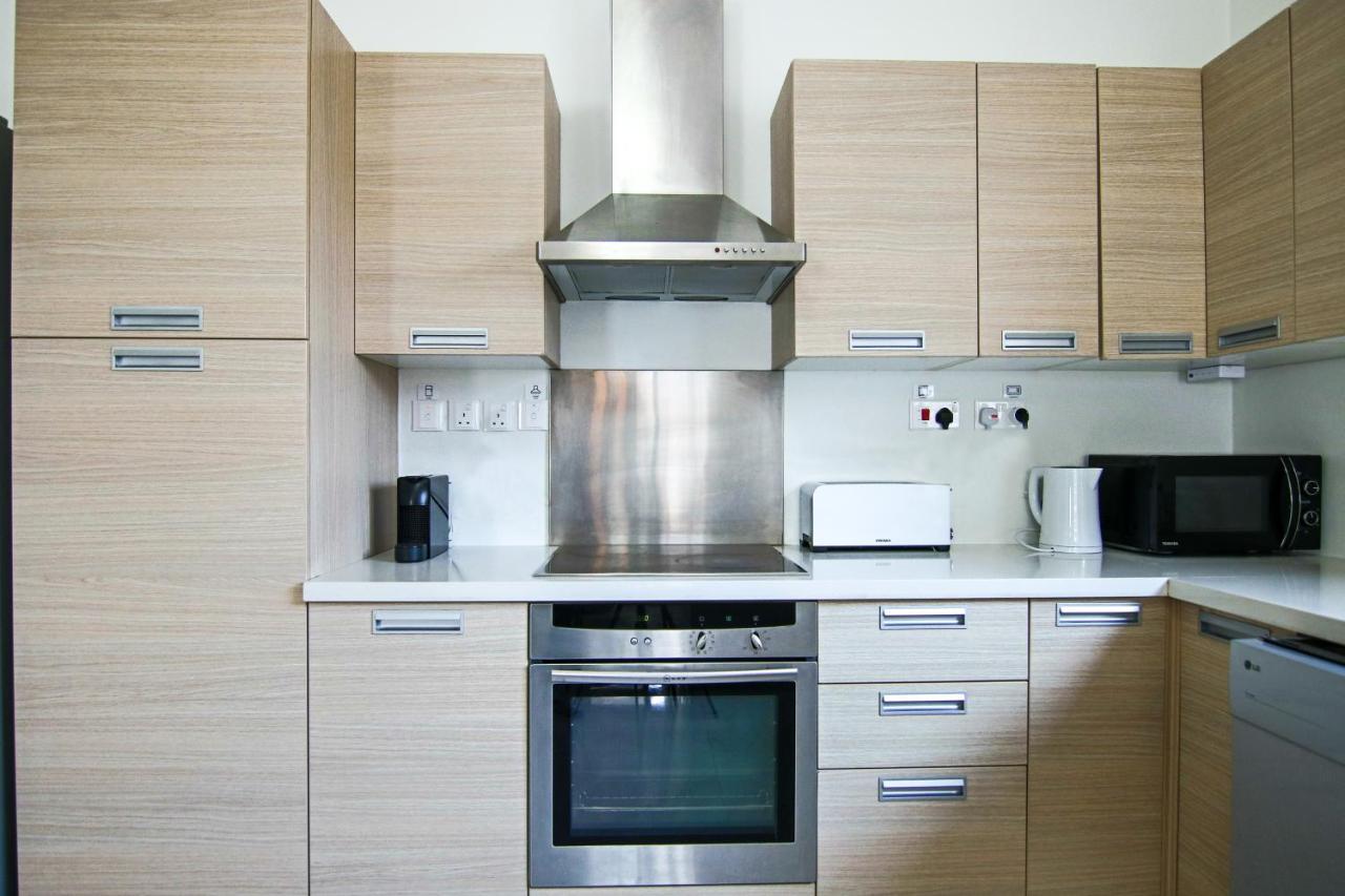 Phaedrus Living - City View Luxury Flat Harbour 03 Larnaca Dış mekan fotoğraf