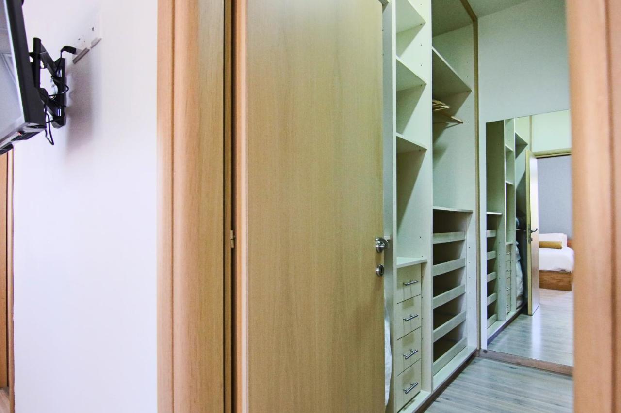Phaedrus Living - City View Luxury Flat Harbour 03 Larnaca Dış mekan fotoğraf
